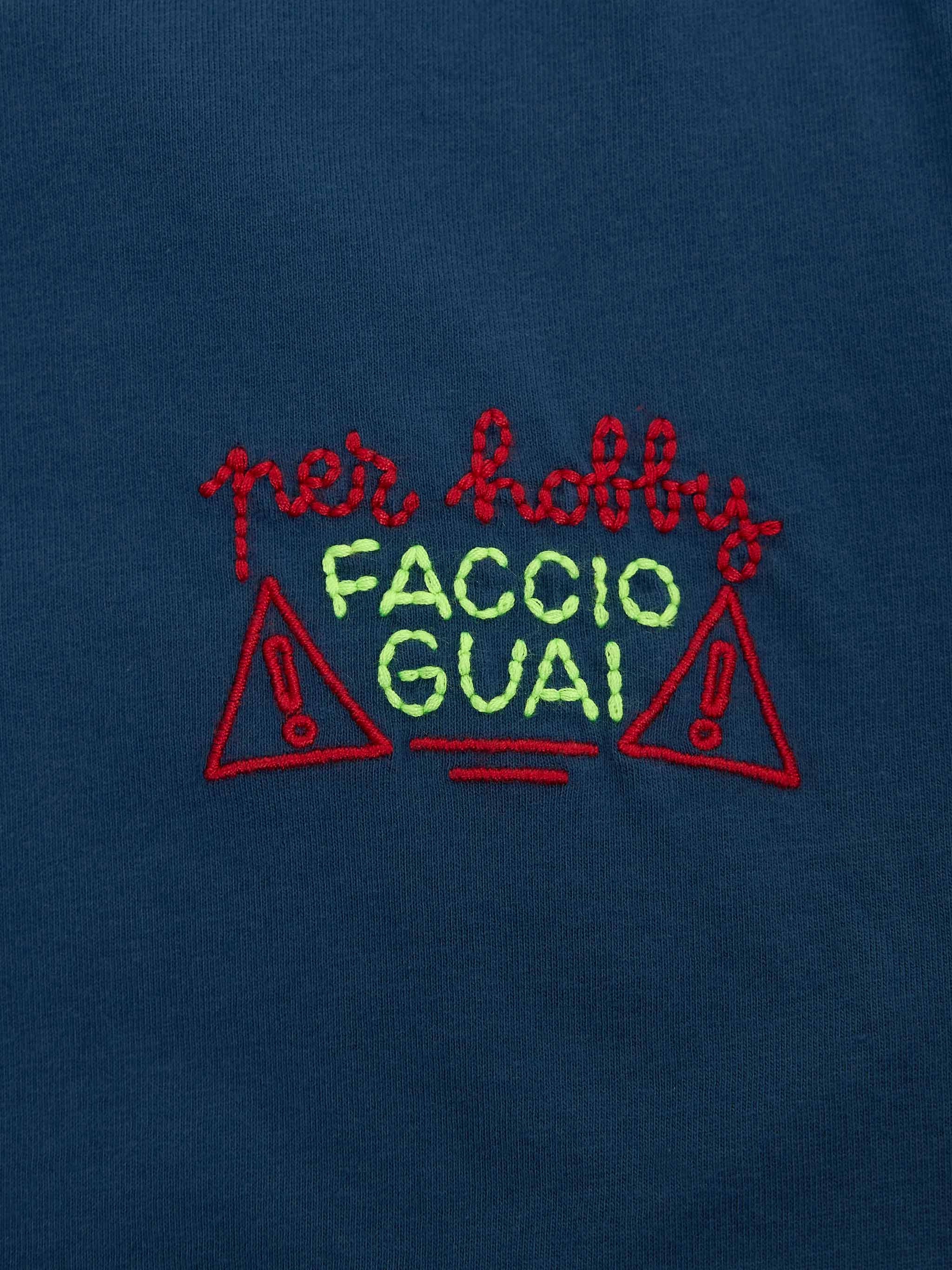 Boy cotton jersey t-shirt Portofino Jr with Per hobby faccio guai embroidery | INSULTI LUMINOSI SPECIAL EDITION - Image 2