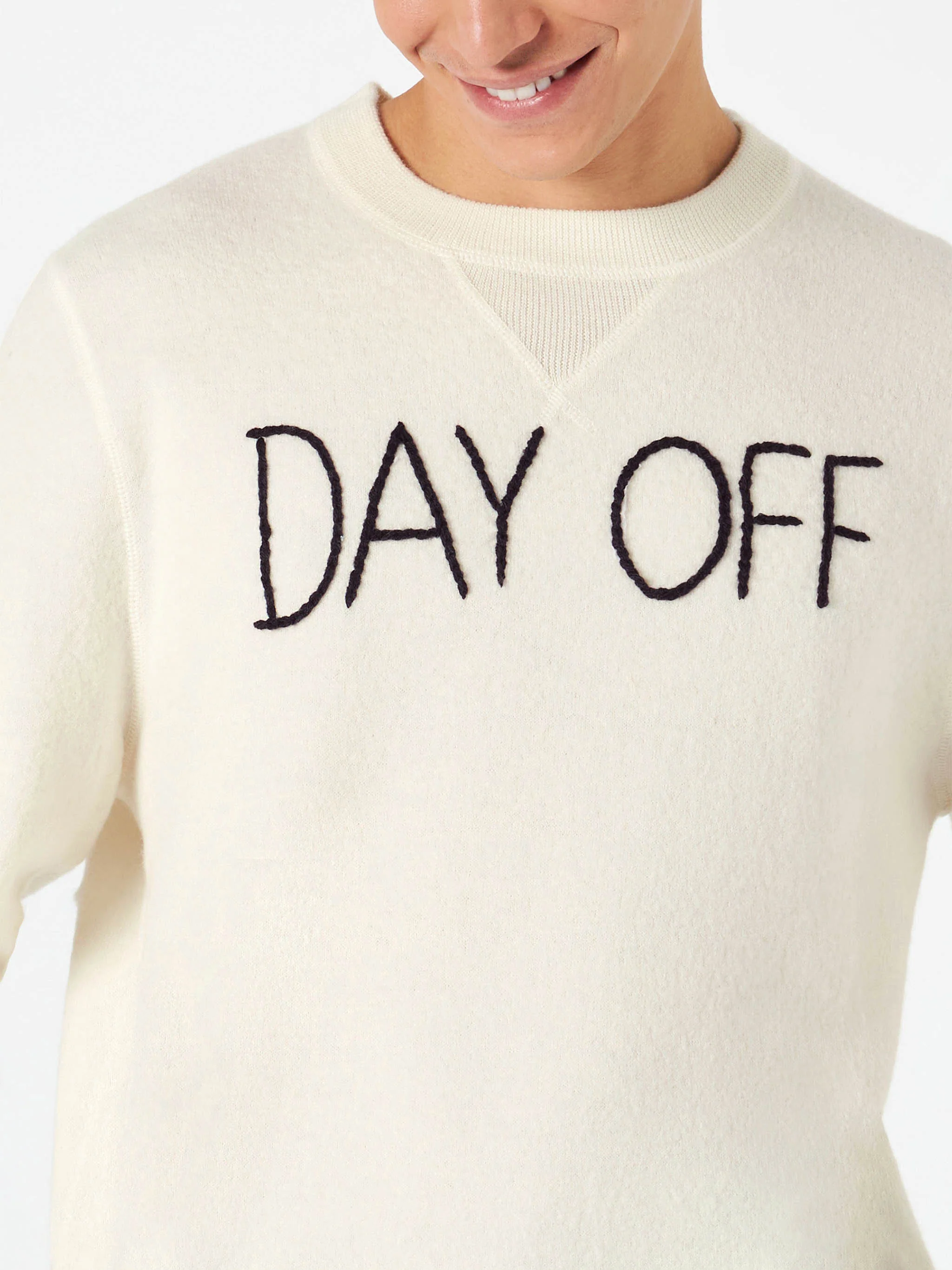Man crewneck knitted sweater with Day Off embroidery - Image 3