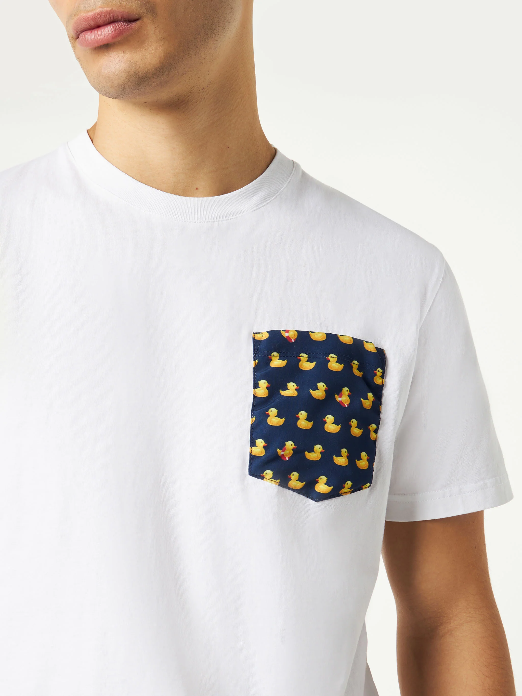 Man cotton t-shirt with printed pocket - Image 2