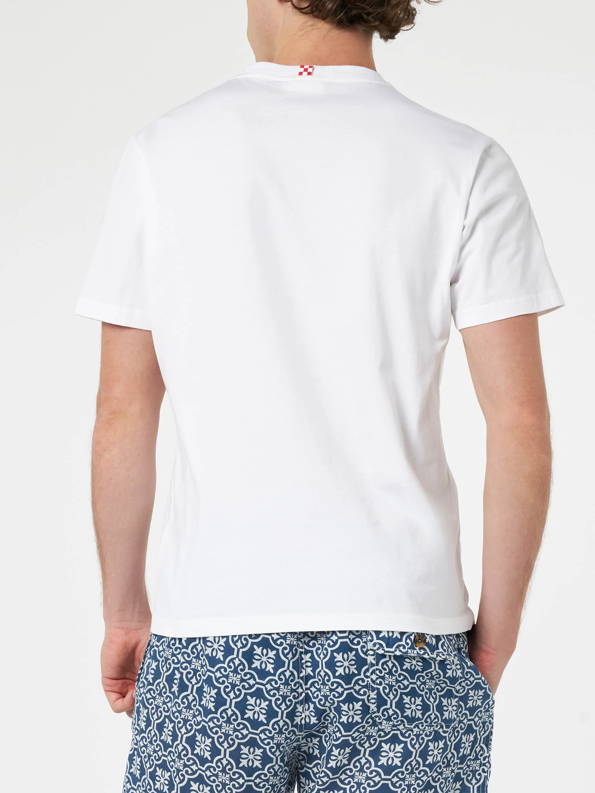 Man cotton t-shirt with Me ne vado in un lambo embroidery and car placed print - Image 4