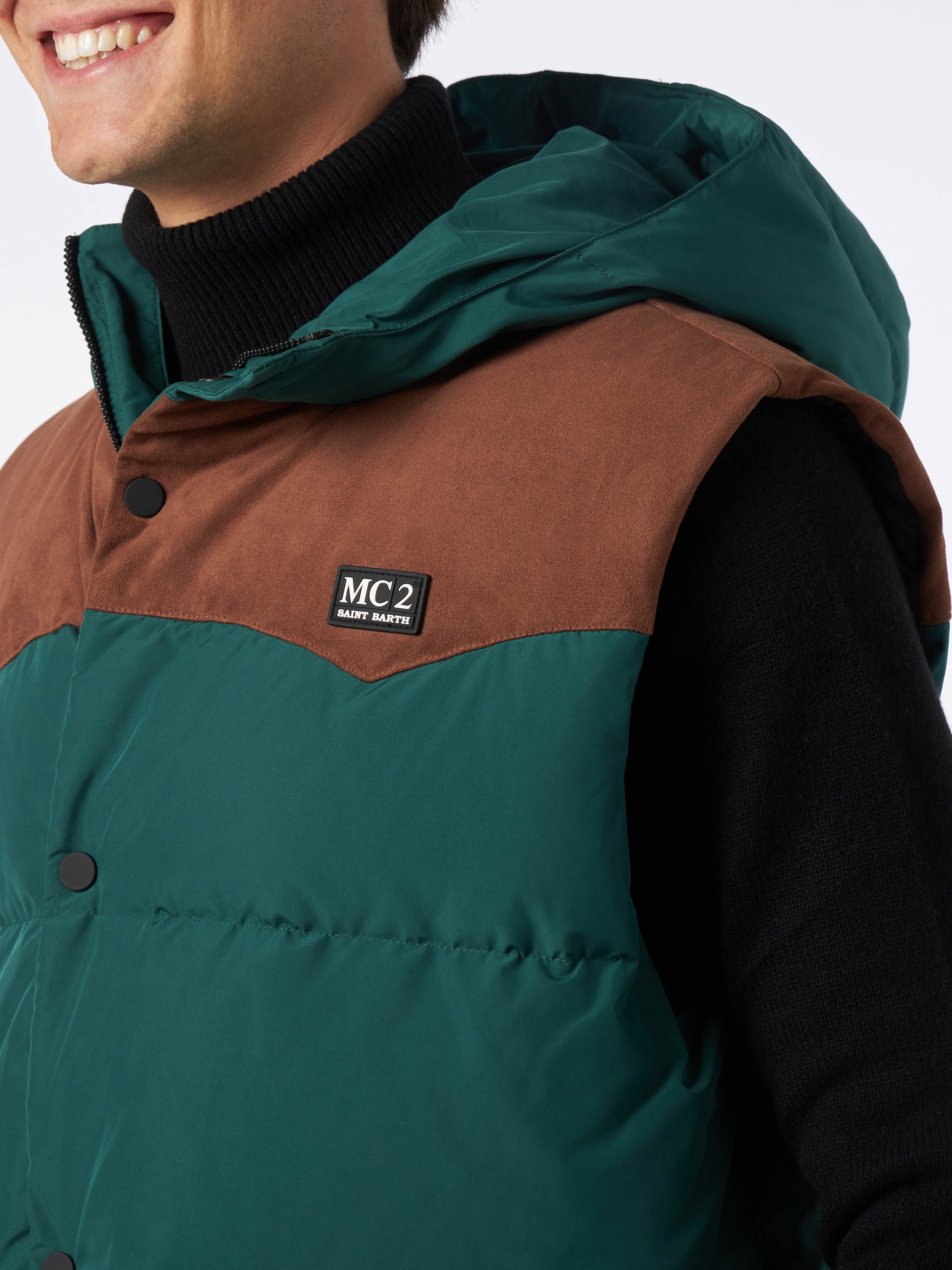 Man green down vest - Image 3