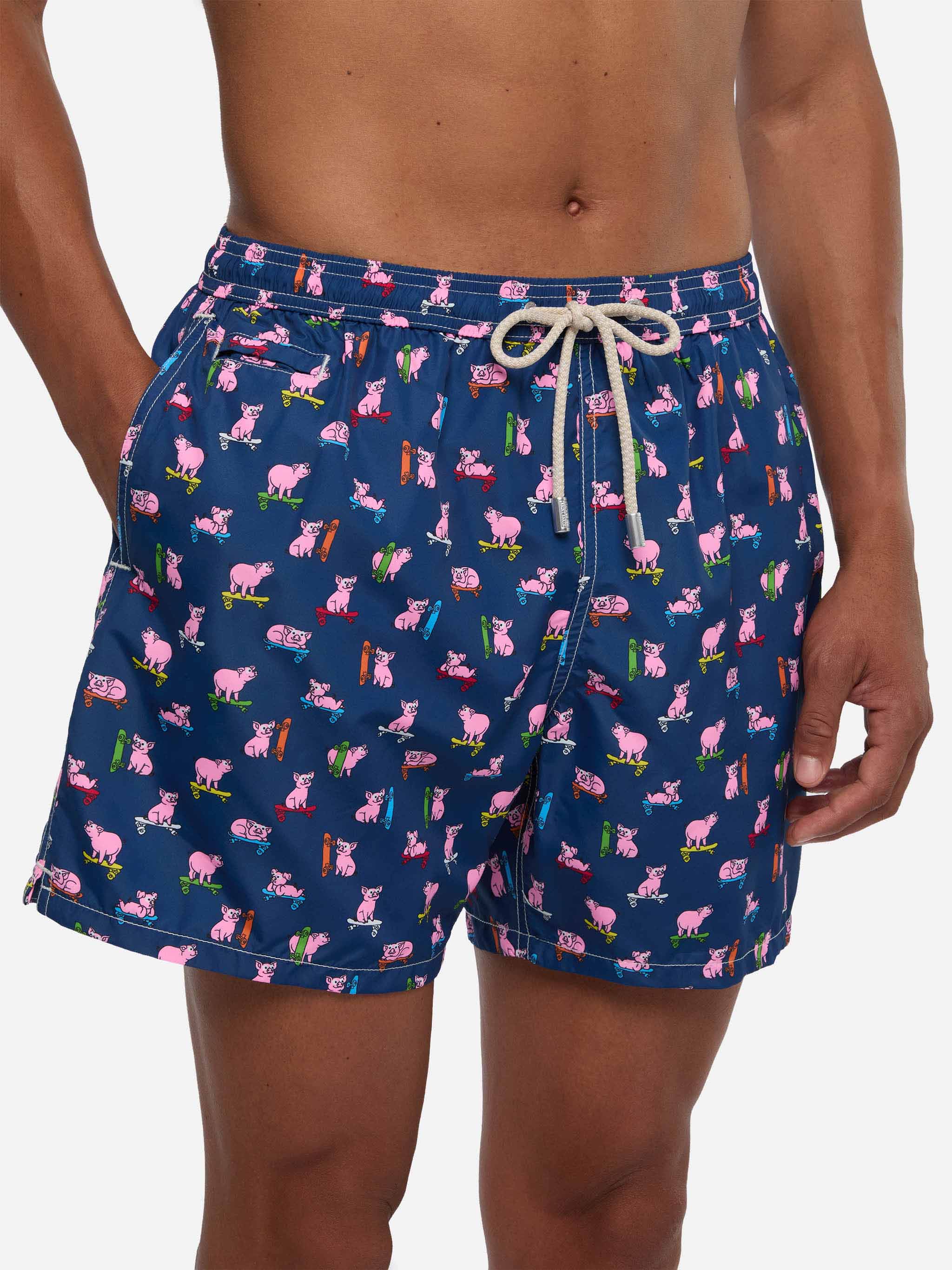 Man light fabric swim shorts with skater pigs print - Image 4