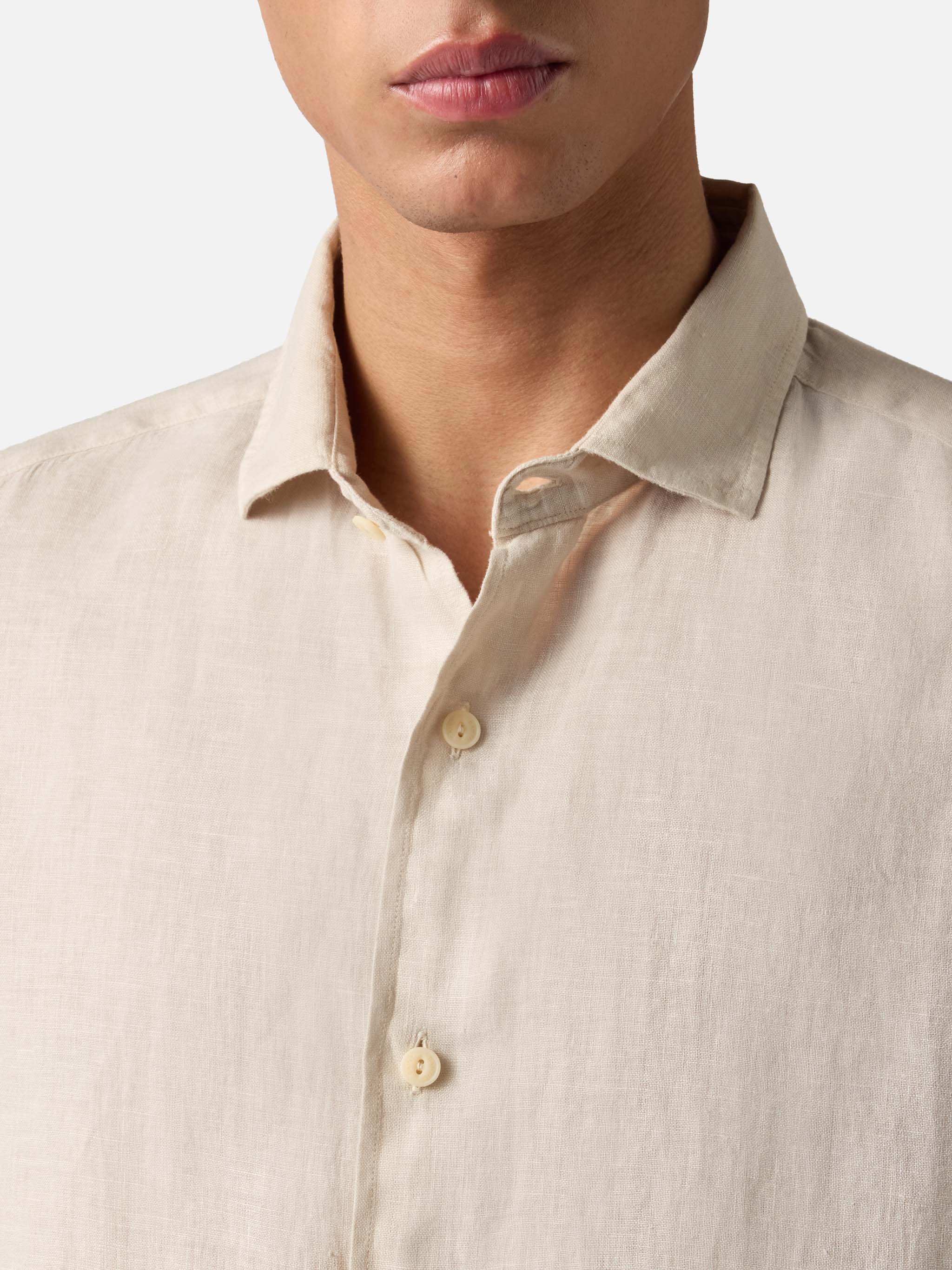 Man off-white linen shirt Pamplona - Image 2