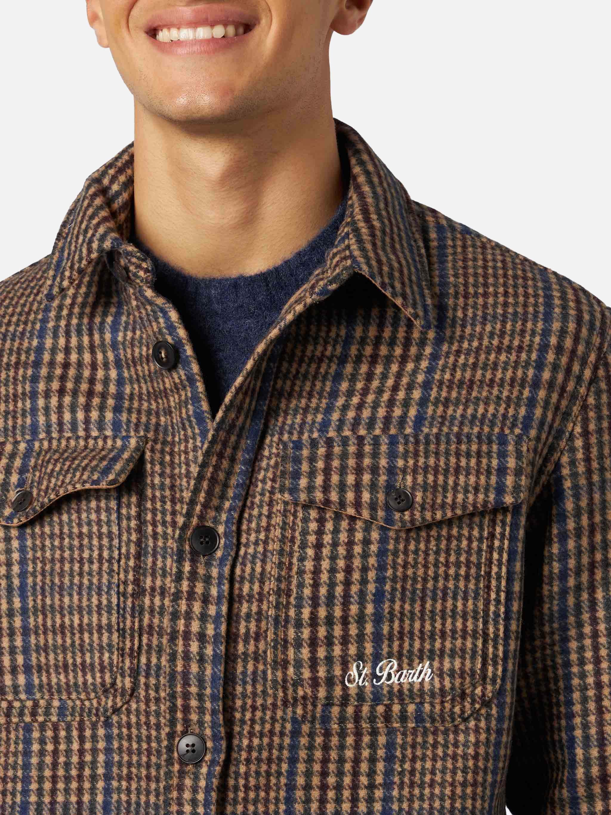Man wooly Prince of Wales overshirt with pockets and patches - Image 2