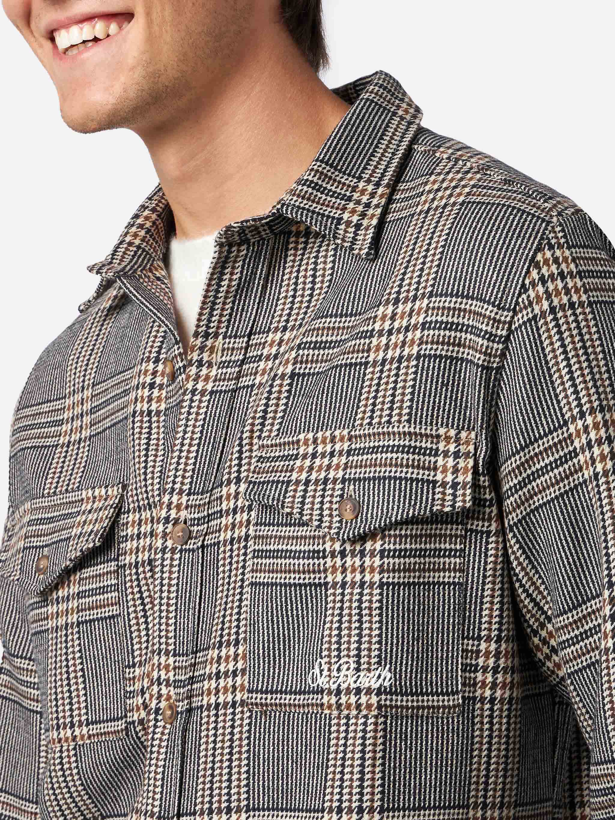 Man wooly shirt with Prince of Wales pattern - Image 2
