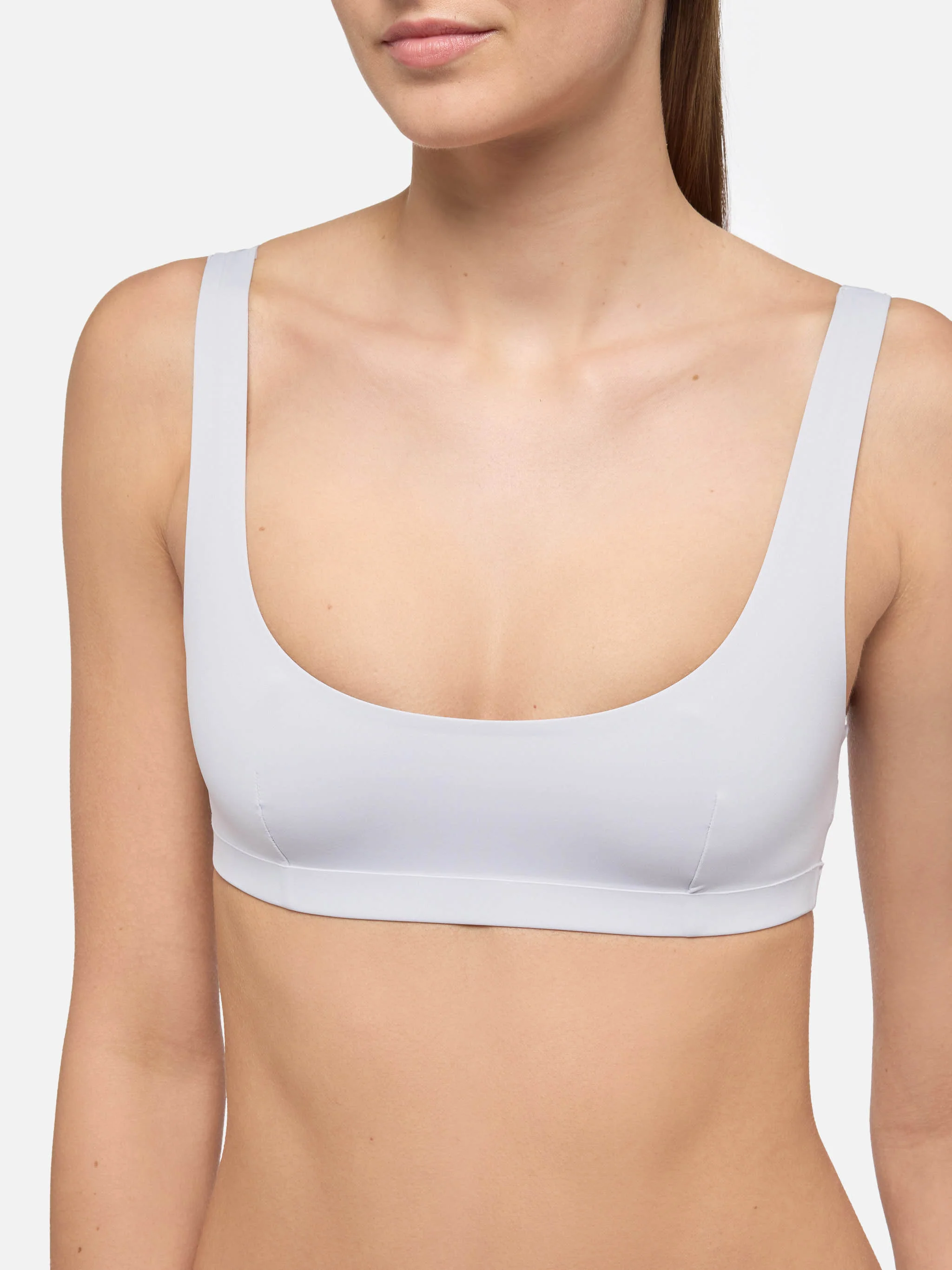 Minerva silver heatsealed classic bralette - Image 2