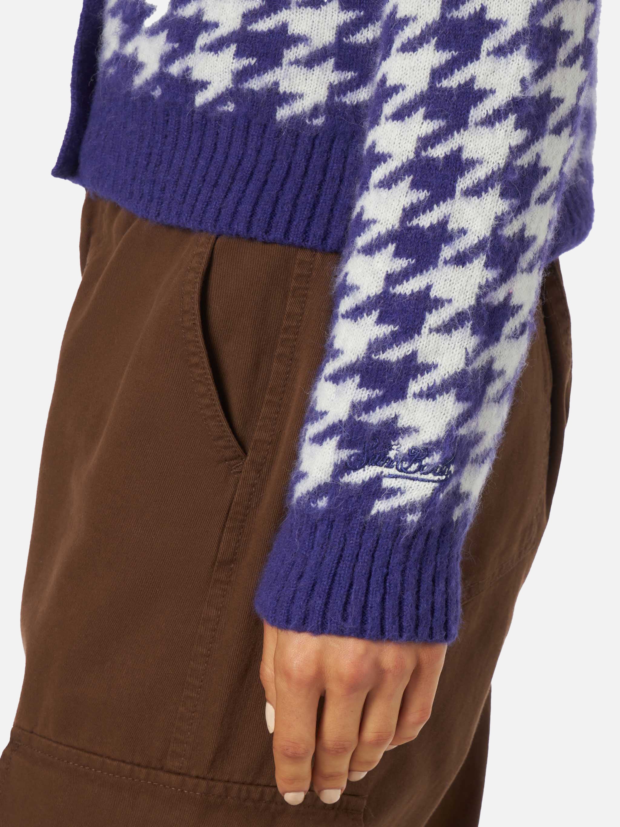 Woman crop cardigan with jewel buttons - Image 3