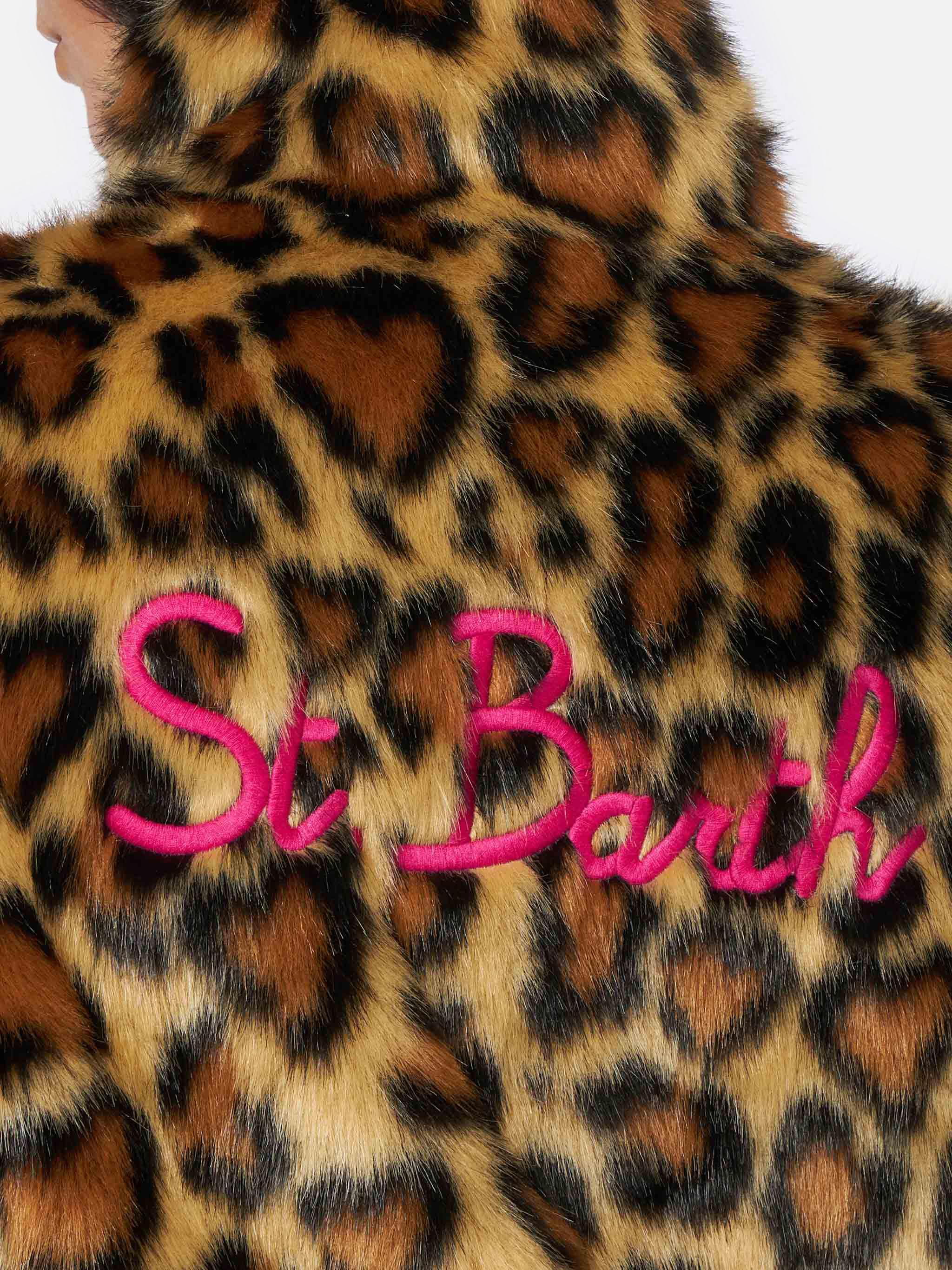 Woman furry short jacket with animalier heart print - Image 3