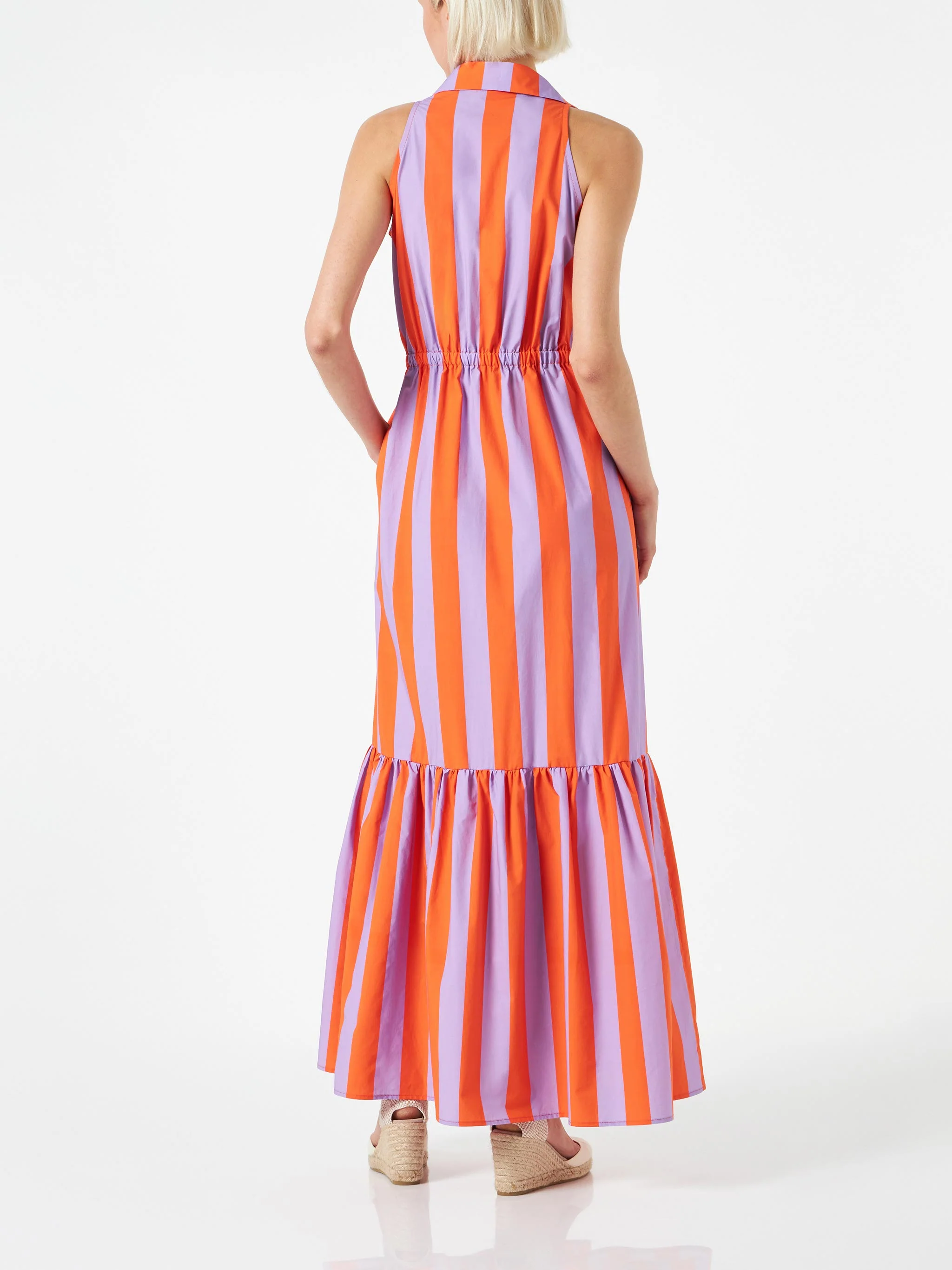 Woman halterneck dress with striped print - Image 2