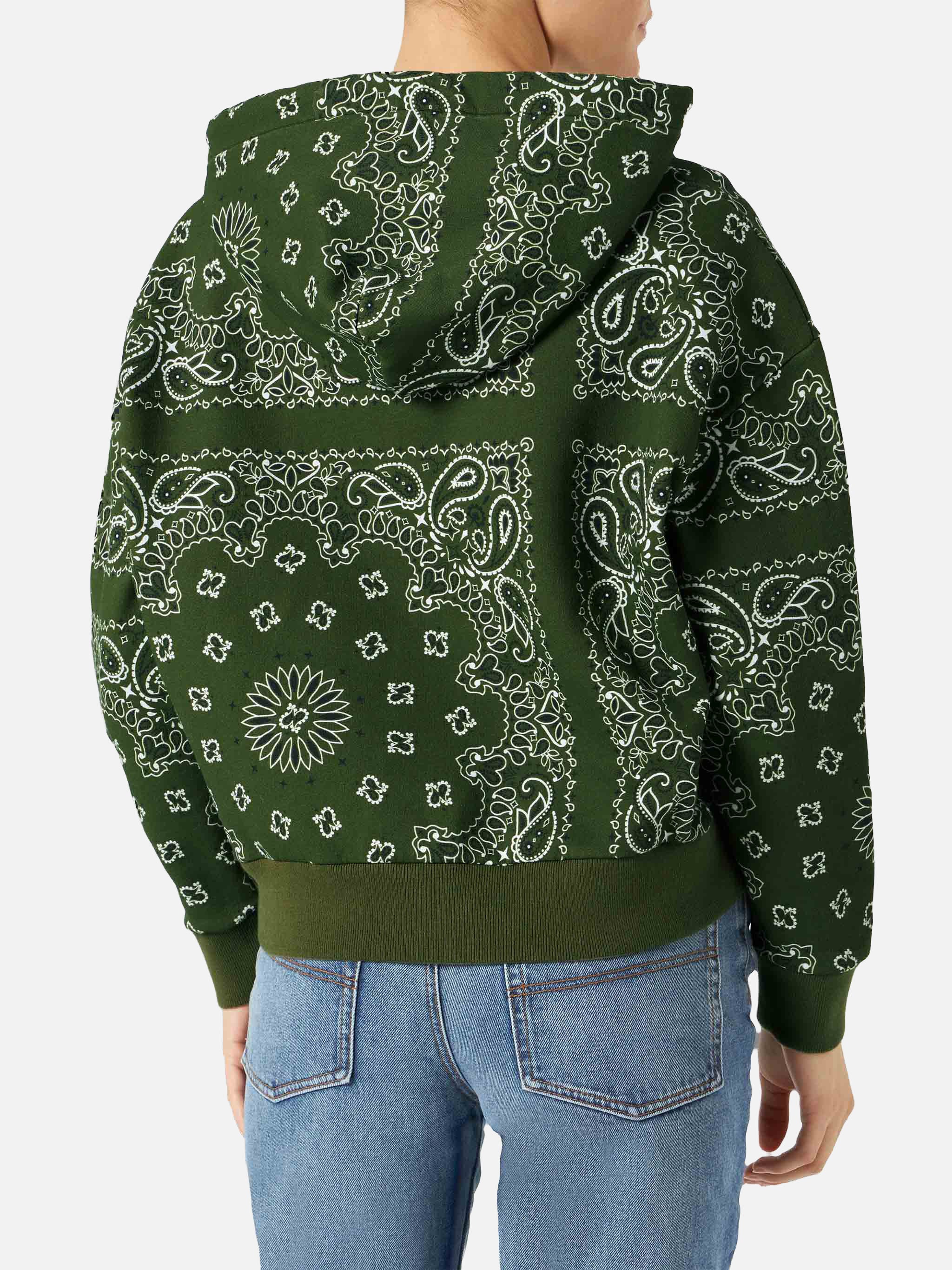 Woman hooded fleece sweatshirt with bandanna print - Image 4