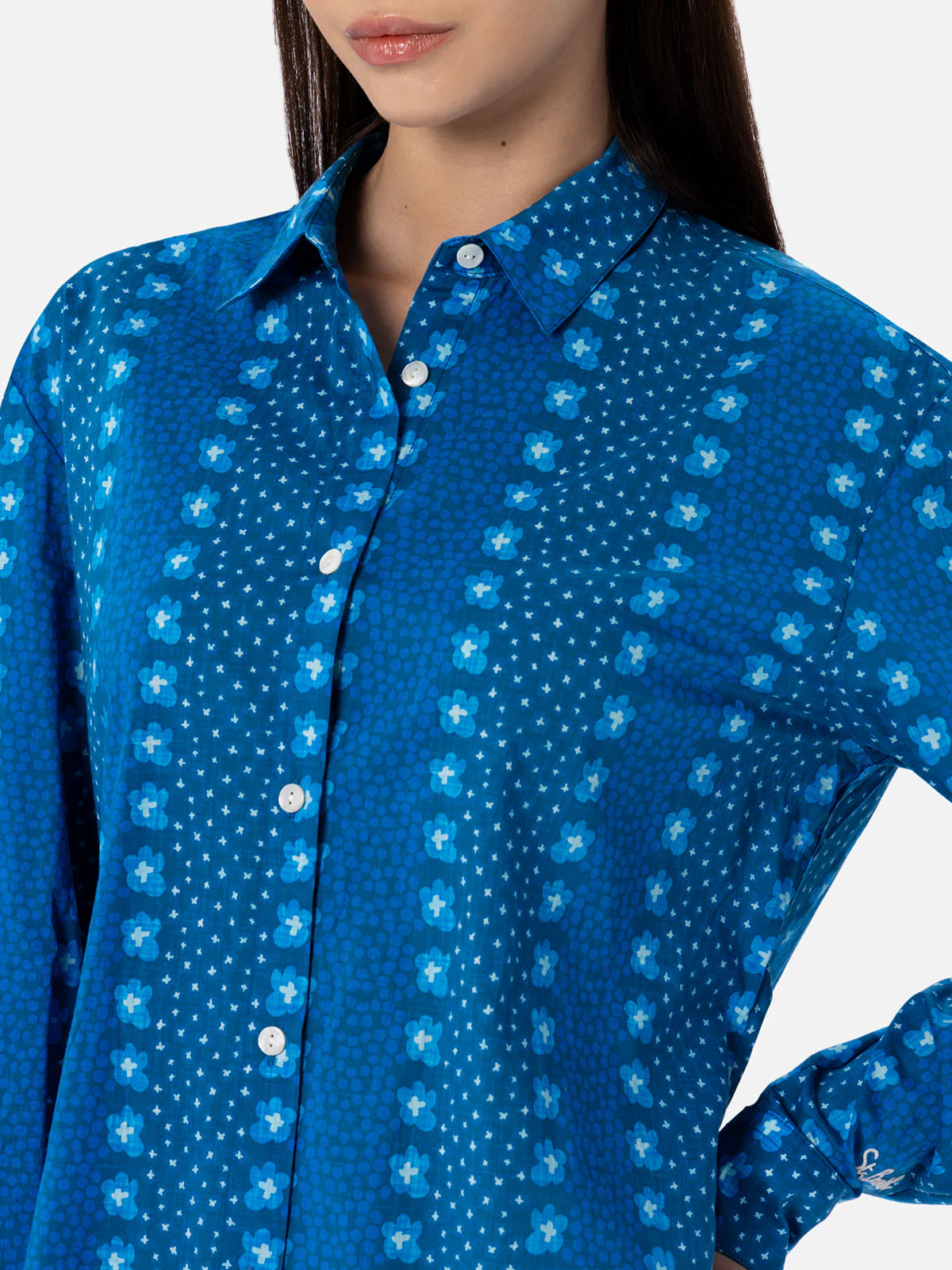 Woman cotton shirt Brigitte with indigo flower print - Image 3